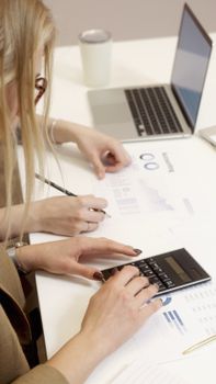 L'intelligence artificielle pour automatiser vos tâches quotidiennes.
Optimisez votre activité grâce aux solutions IA modernes.